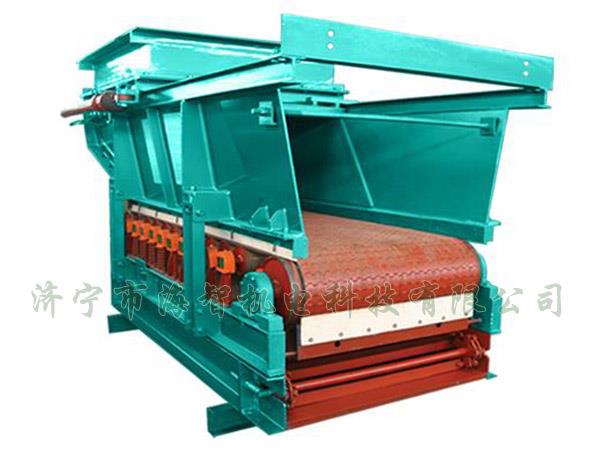 帶式（甲帶）給料機(jī)具有運(yùn)行平穩(wěn)、節(jié)能、環(huán)保等優(yōu)點
